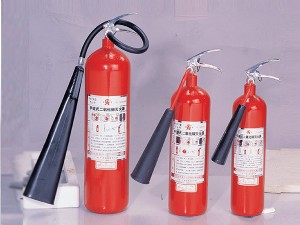 二氧化碳灭火器